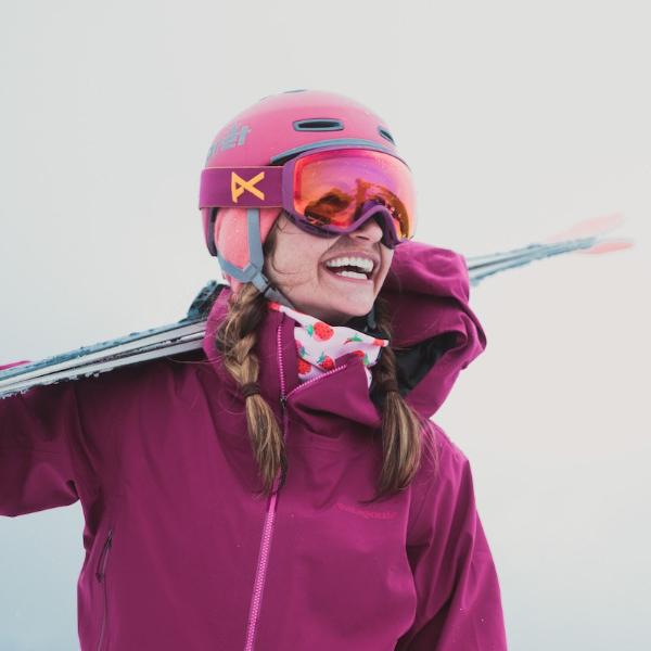 Skida Vermont neck warmer winter strawberry