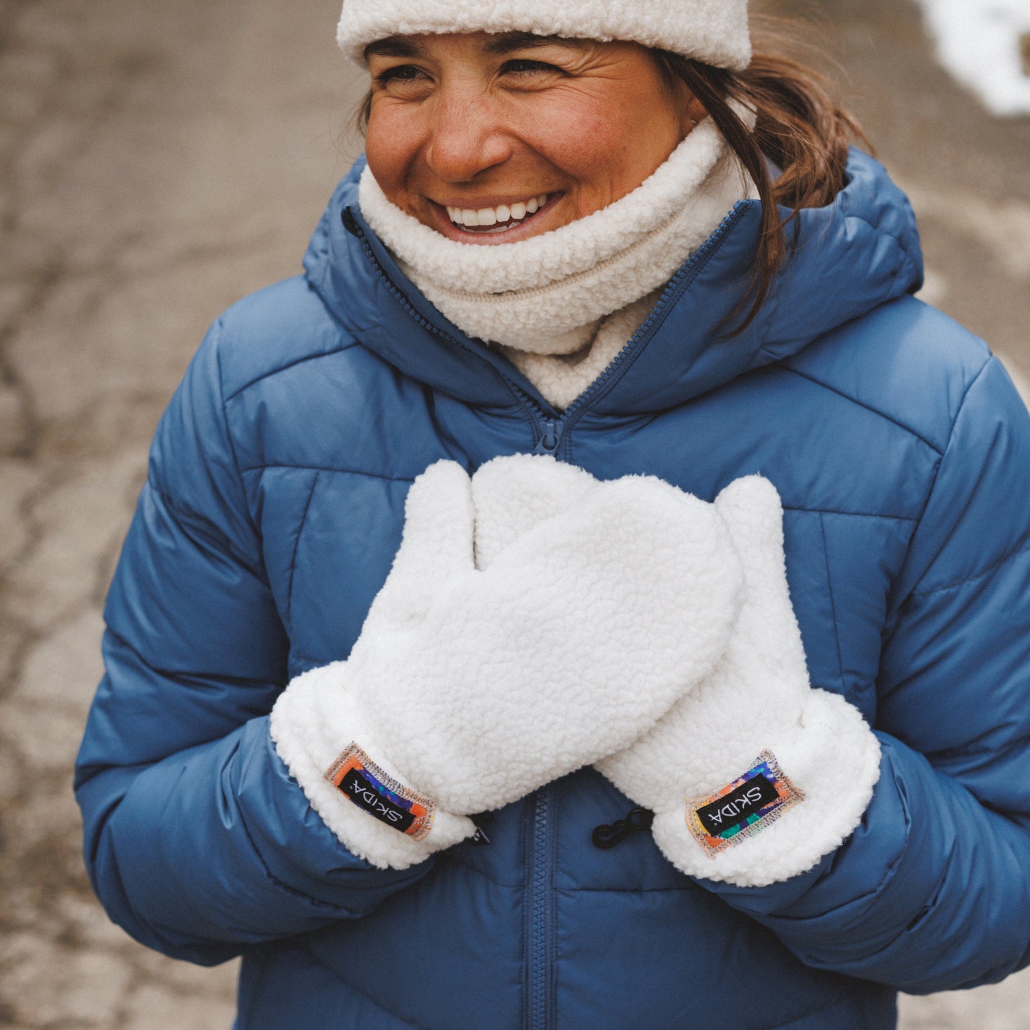 Skida High Pile hat and neck warmer Alpenglow lavender NWT Out Cold | Low Pile Fleece Cinch Hat main image 3