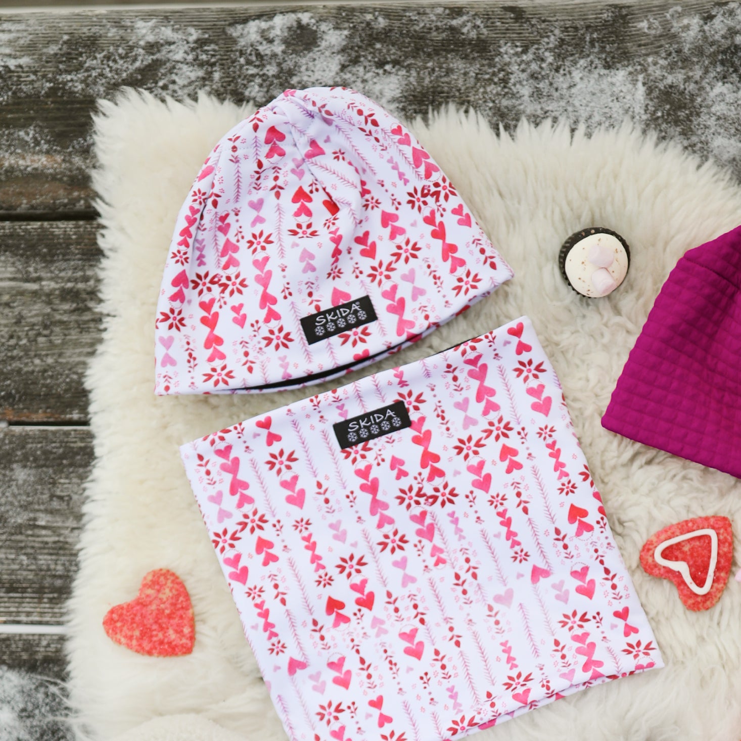 Heart Strings | Alpine Fleece-Lined Neckwarmer