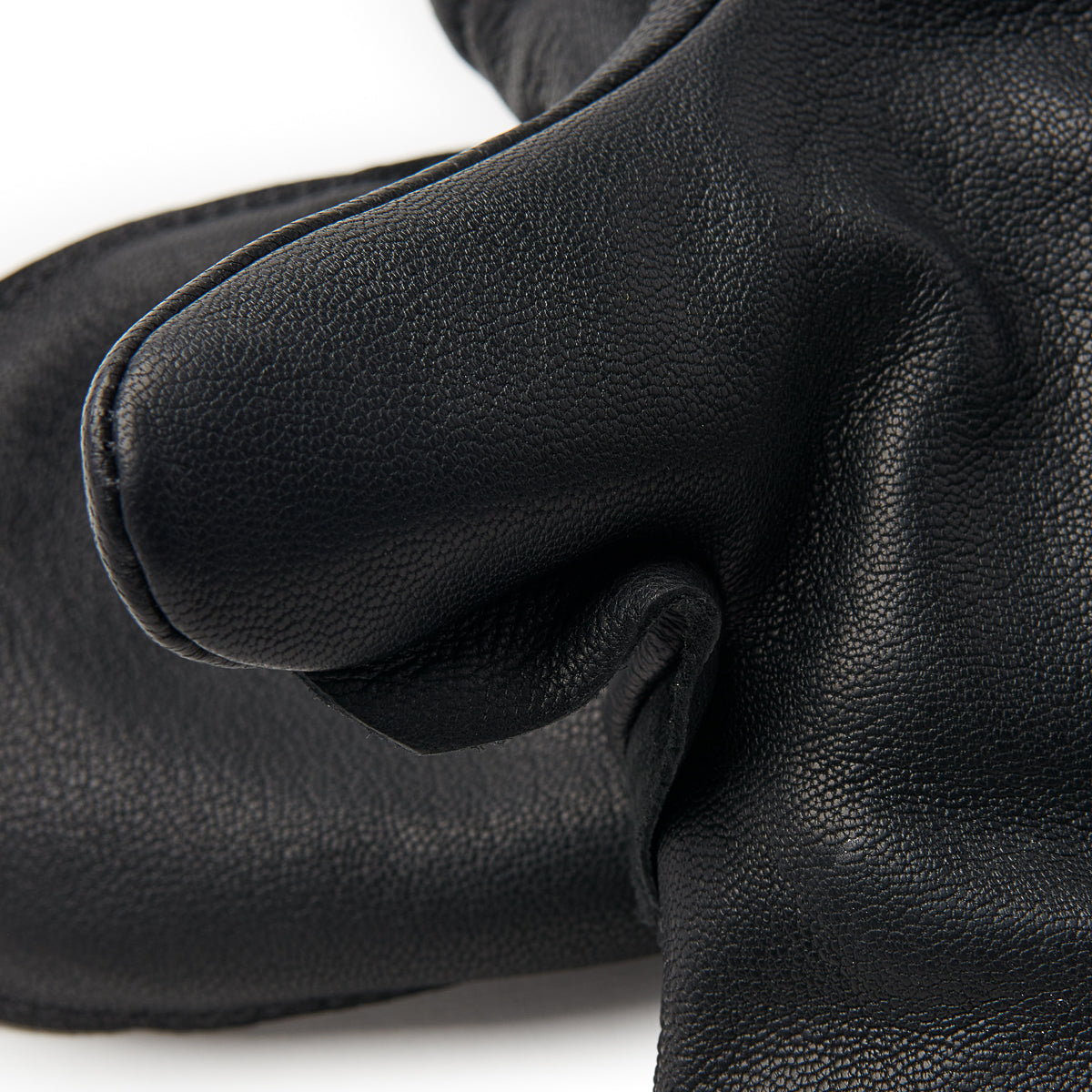 Black | The Country Mitt
