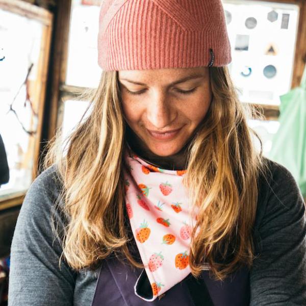 Strawberry Fields Windproof Fleece-Lined Bandana