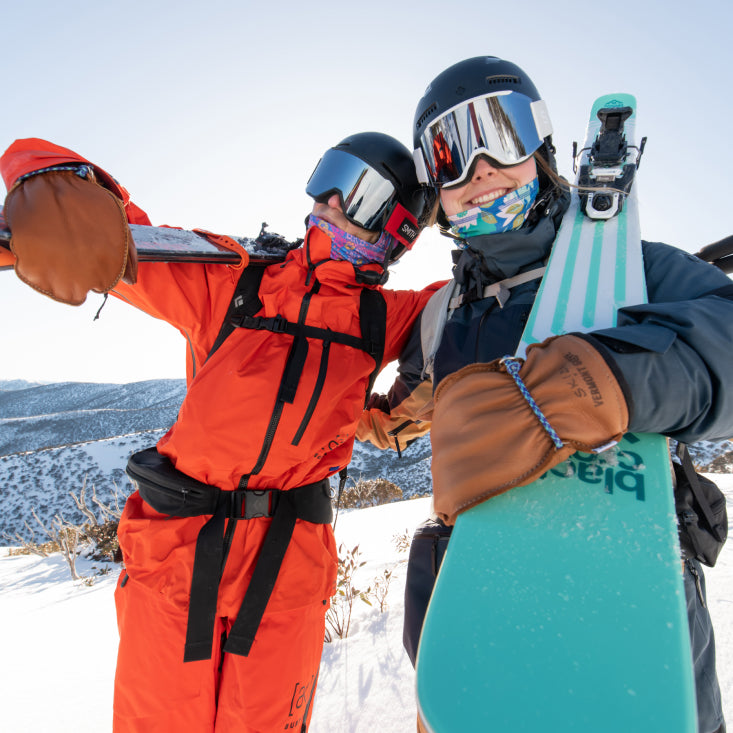 Snowboard Vivienne Bag Charm S00 - Men - Accessories